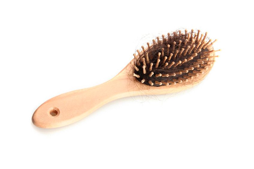 איך למנוע נשירת שיער: 13 טיפים שיצילו את השיער שלך